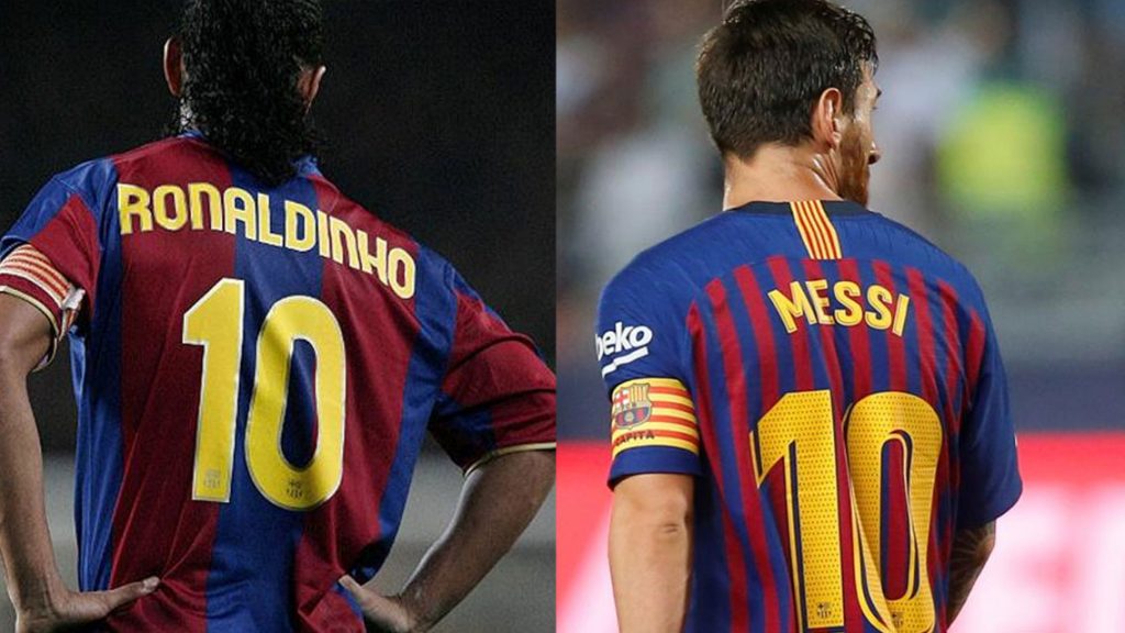 Ronaldinho pide que se retire dorsal '10' del FC Barcelona