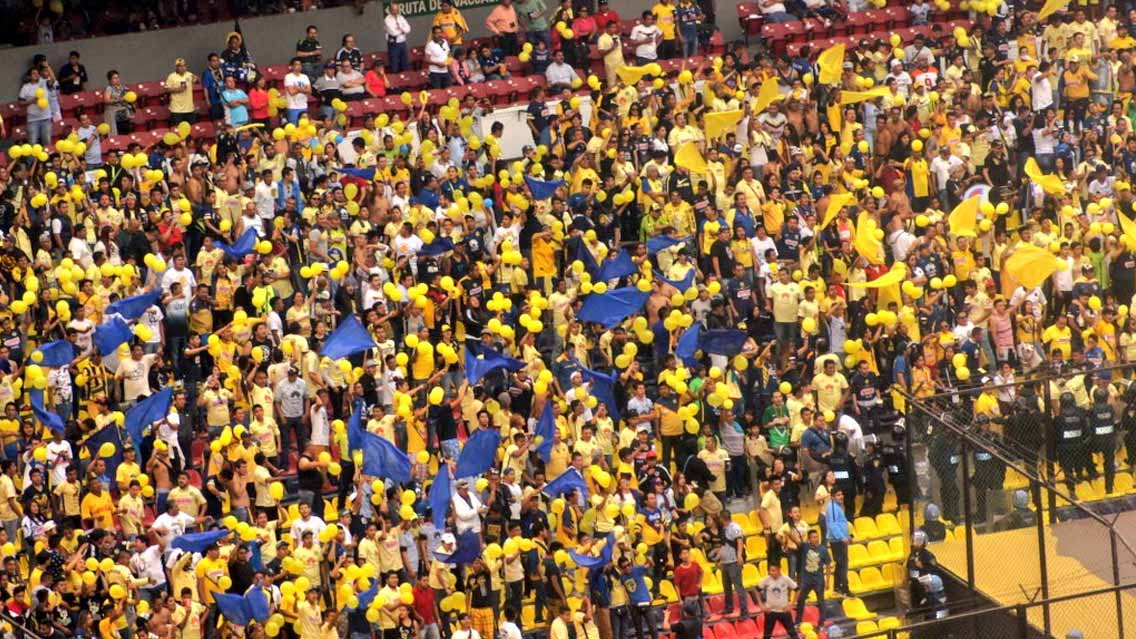 Cruz Azul vs América ya tiene problema entre barras