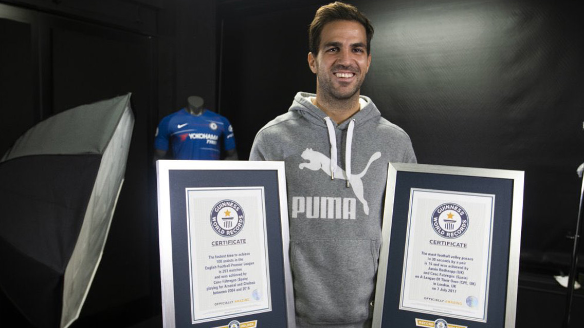 Cesc Fabregas ingresa a los Récords Guinnes por asistencias