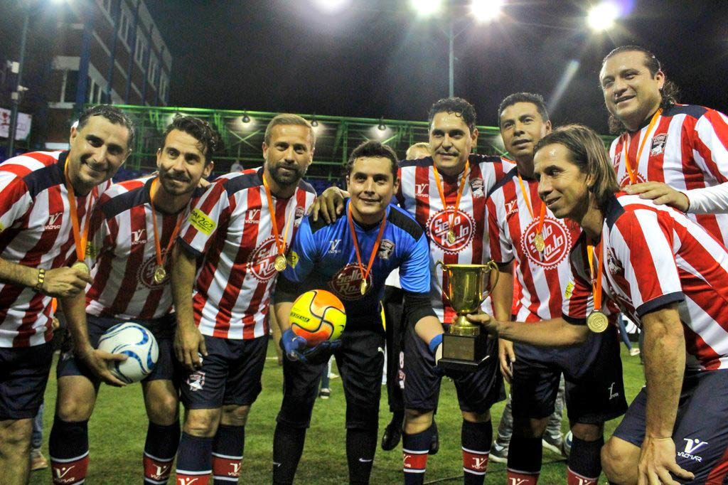 Chivas ganó el Clásico de Leyendas.