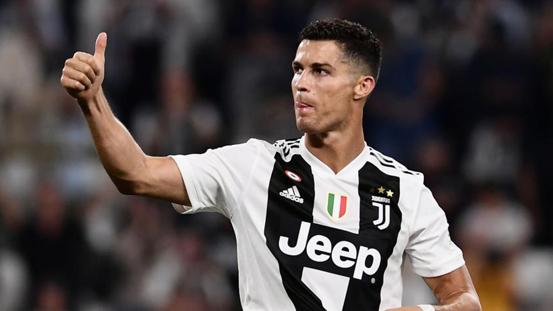 Cristiano marca su primer gol con la Juventus en Champions