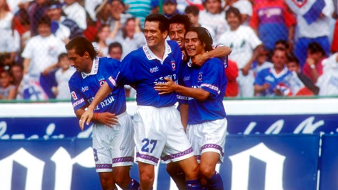 La última vez que Cruz Azul fue local en el Estadio Azteca en un Clásico Joven