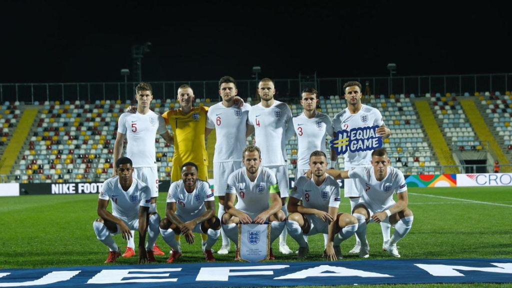 987 partidos después, Inglaterra juega sin público un partido