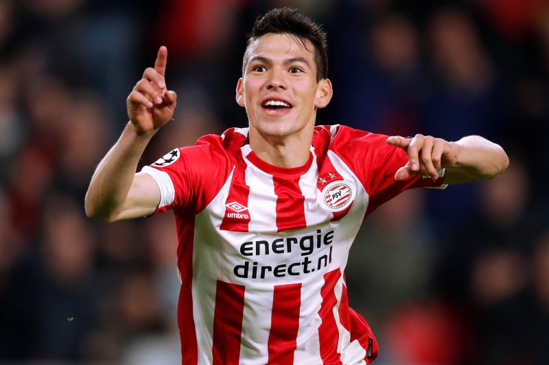 Primer gol de Hirving Lozano en Champions League