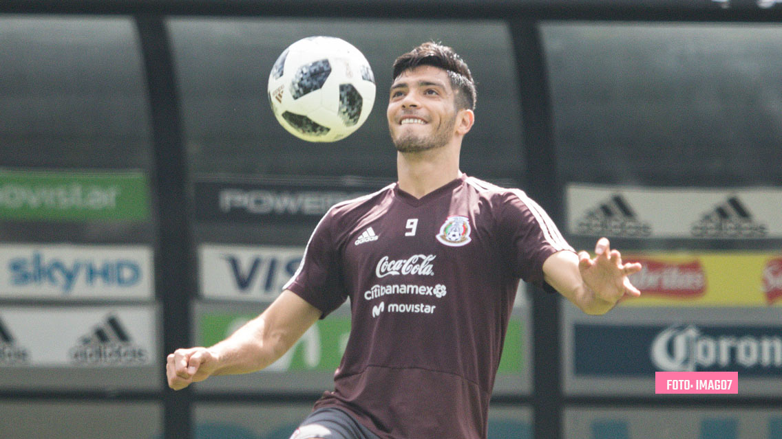 Raúl Jiménez, posible baja de la Selección Mexicana