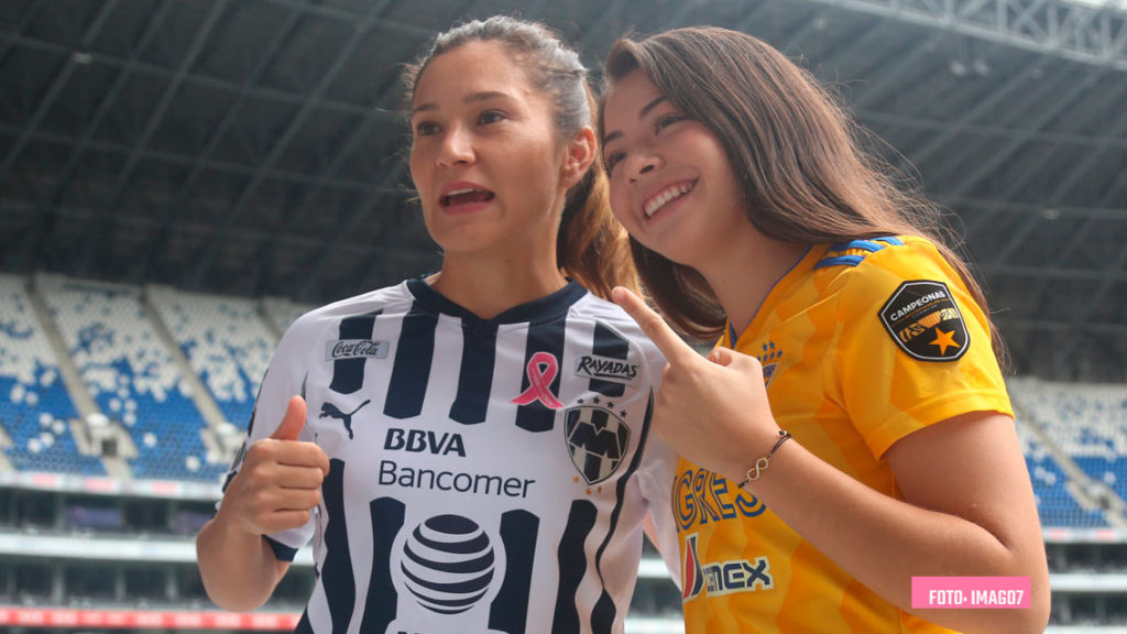 Clásico Regio femenil