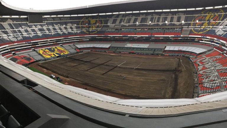 Evolución del deterioro de la cancha del Estadio Azteca