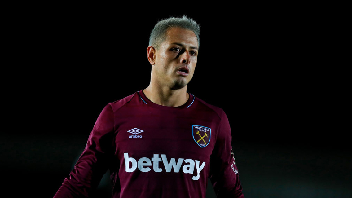 Chicharito abre las puertas para salir del West Ham