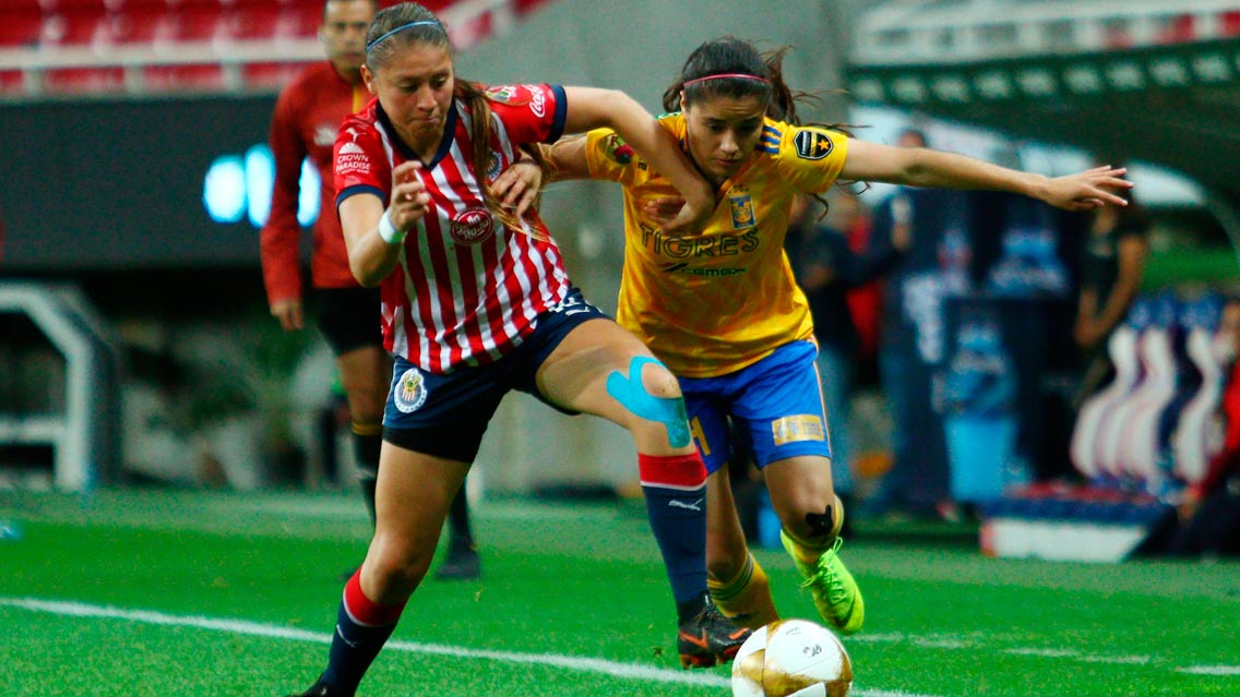 Chivas y Tigres definirán el pase a Semifinales de la Liga Femenil en el Universitario