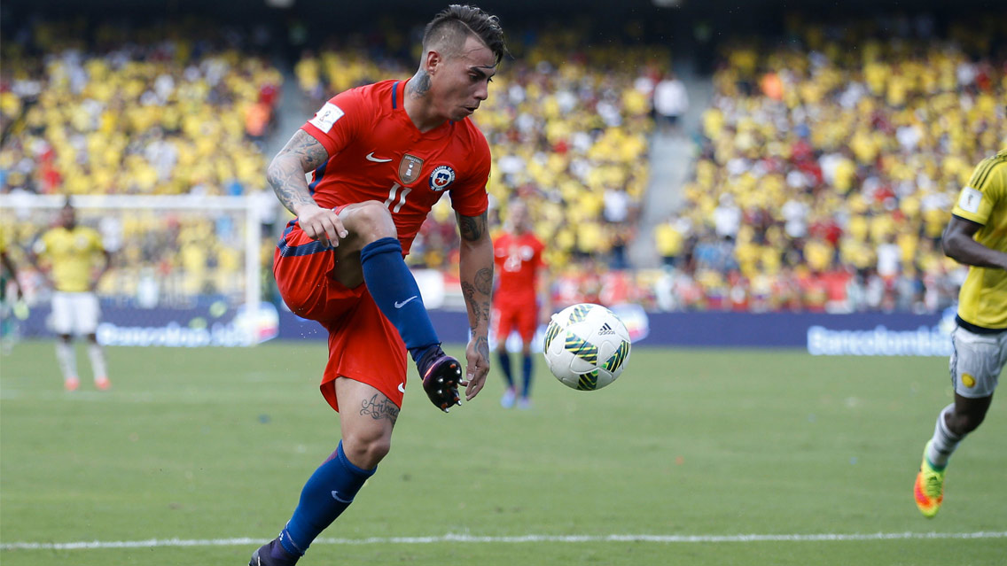 Eduardo Vargas, con las puertas cerradas en Chile