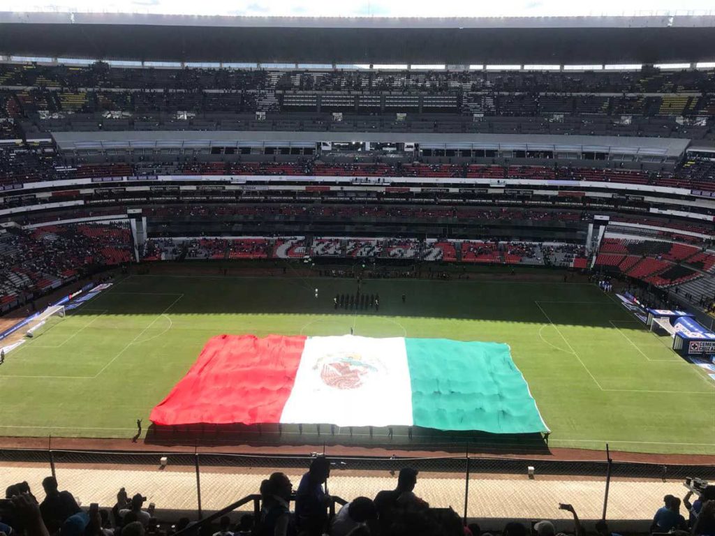 Evolución del deterioro de la cancha del Estadio Azteca