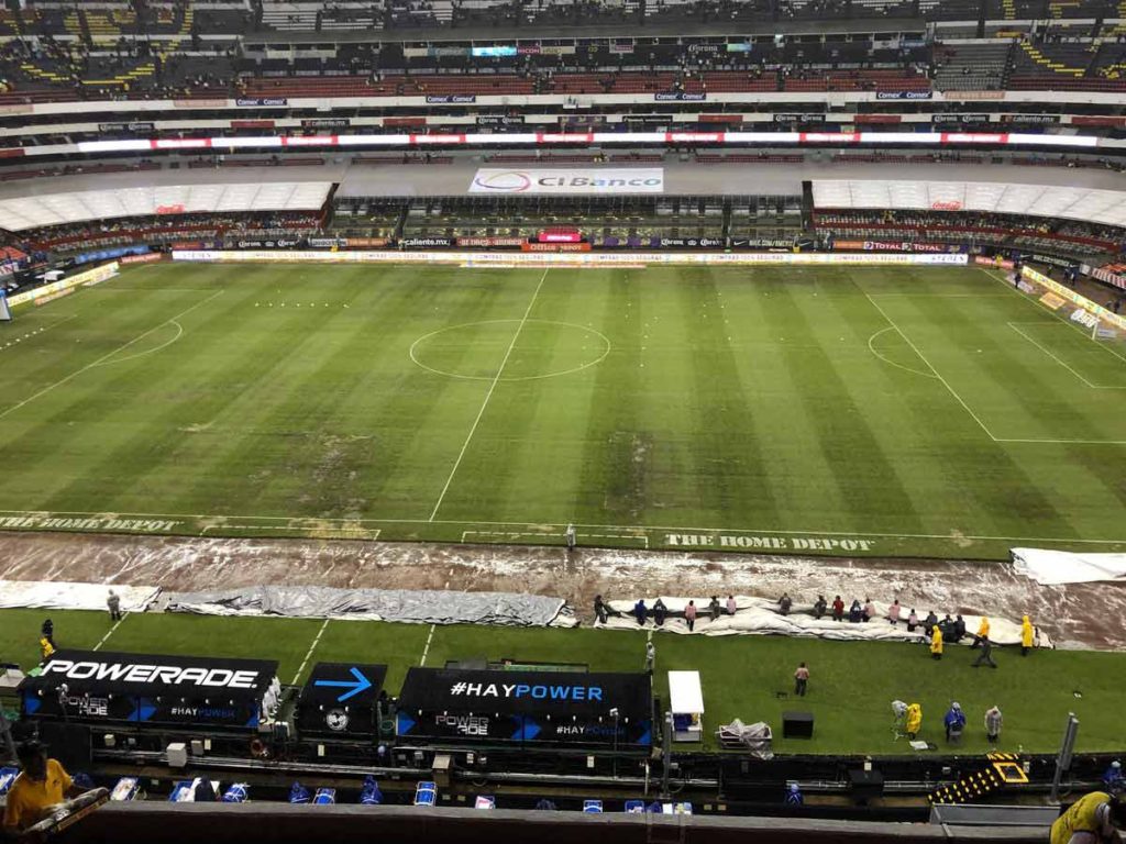 Evolución del deterioro de la cancha del Estadio Azteca