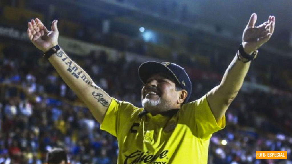 Maradona exige que le den el título de Libertadores a Boca Juniors