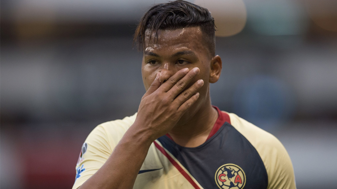 Roger Martínez pide su salida de América