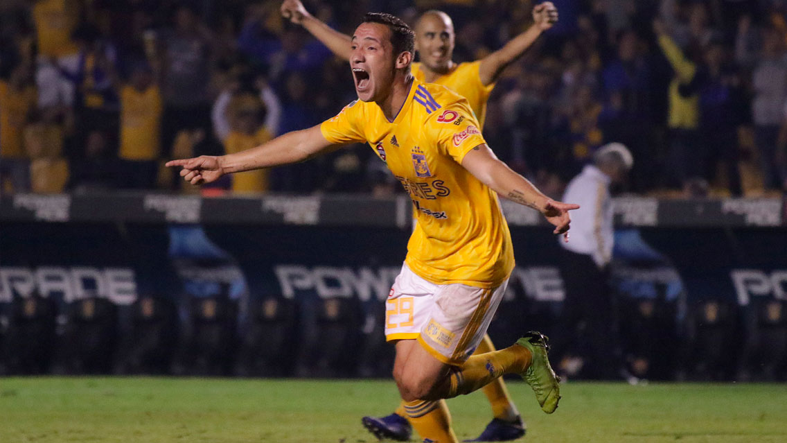 Tigres da el primer zarpazo en el duelo de felinos