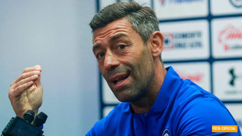 Caixinha revela si Cruz Azul está interesado en Jurado