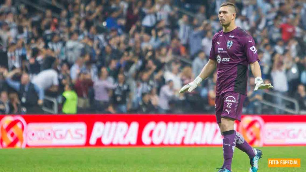 Carrizo confirmó su salida de Monterrey