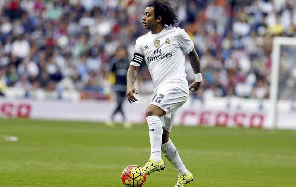 Jugador de Ajax será el sustituto de Marcelo en el Real Madrid