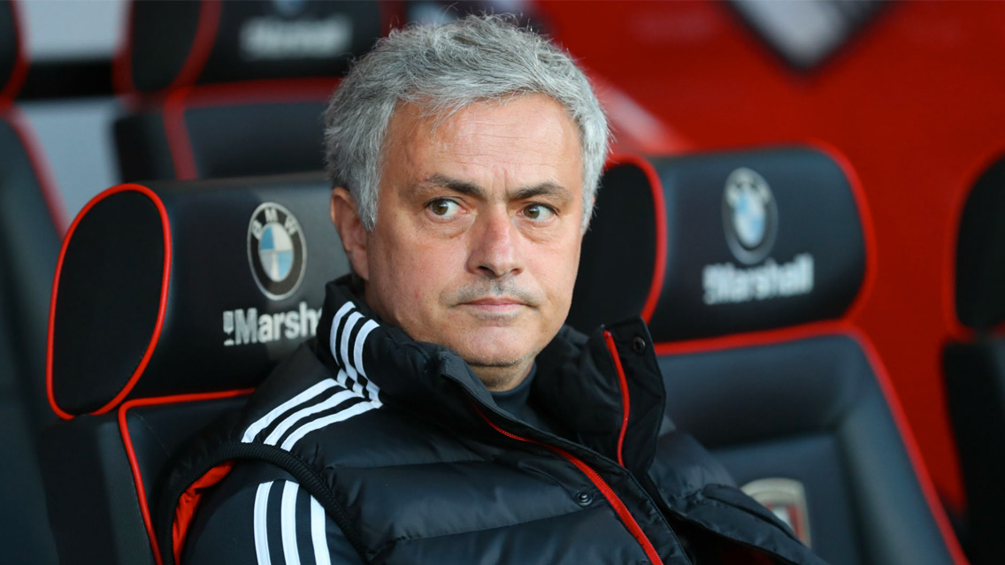 OFICIAL: José Mourinho, despedido del Manchester United