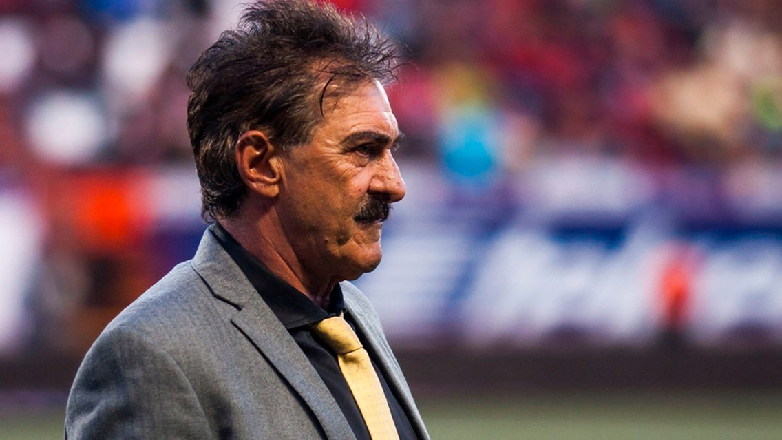 Ricardo La Volpe quiere dirigir a Boca Juniors