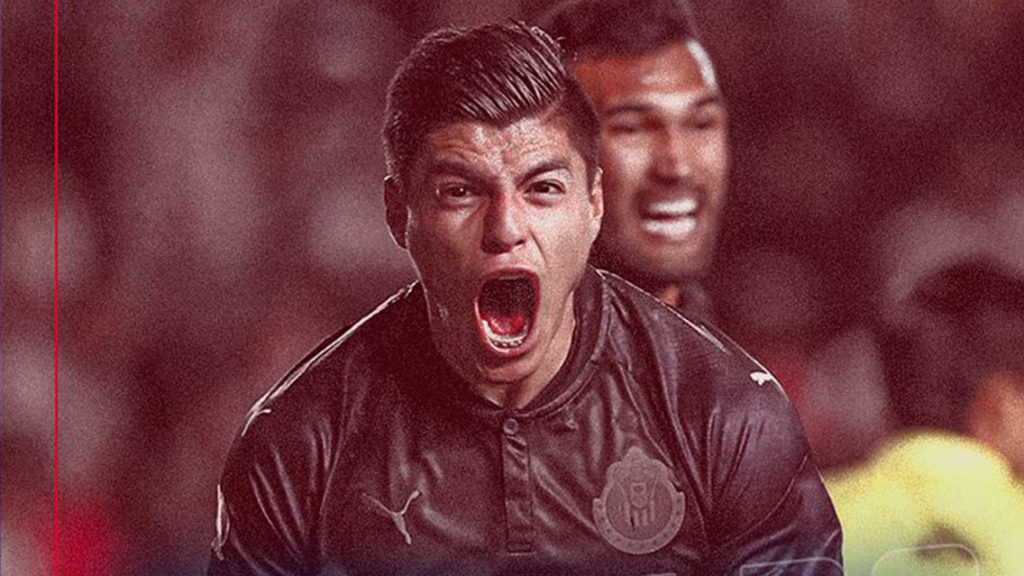 Ronaldo Cisneros, regresará a Chivas