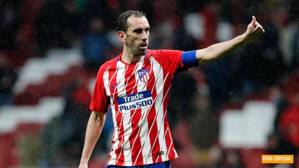 Diego Godín llegaría al Inter a final de temporada