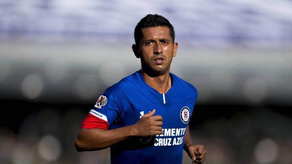 Elías Hernández será baja en el duelo ante Santos