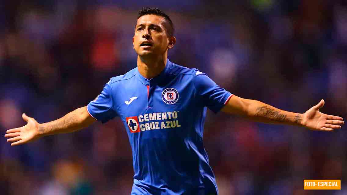 elias hernandez jersey cruz azul