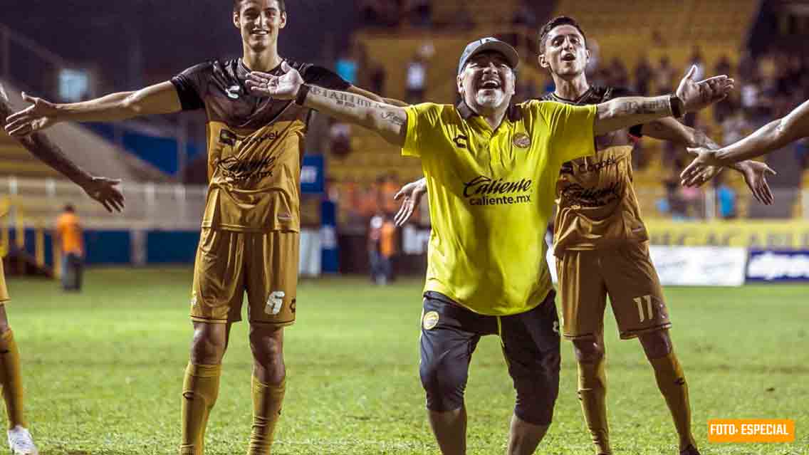 Maradona le desea suerte a Dorados en redes