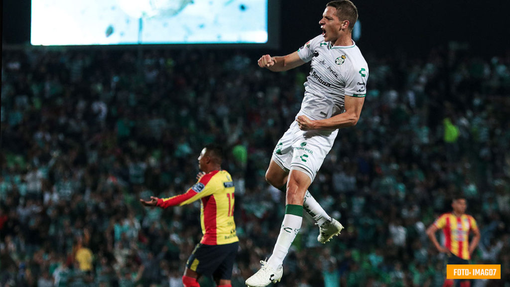 Furch le da la victoria a Santos sobre Monarcas