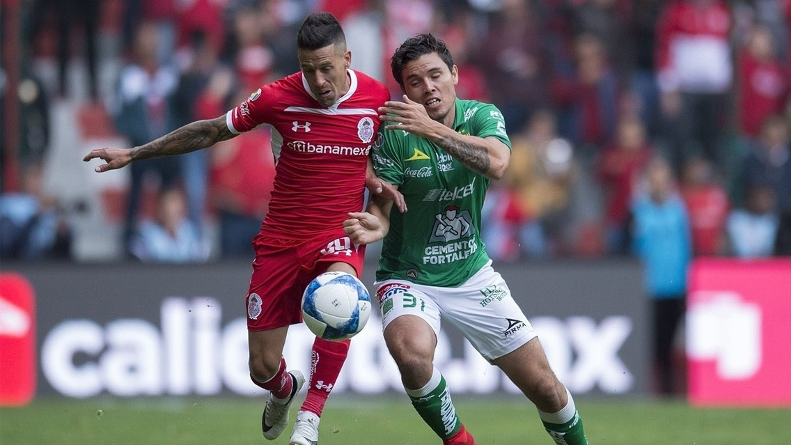 Toluca se desprende de un delantero