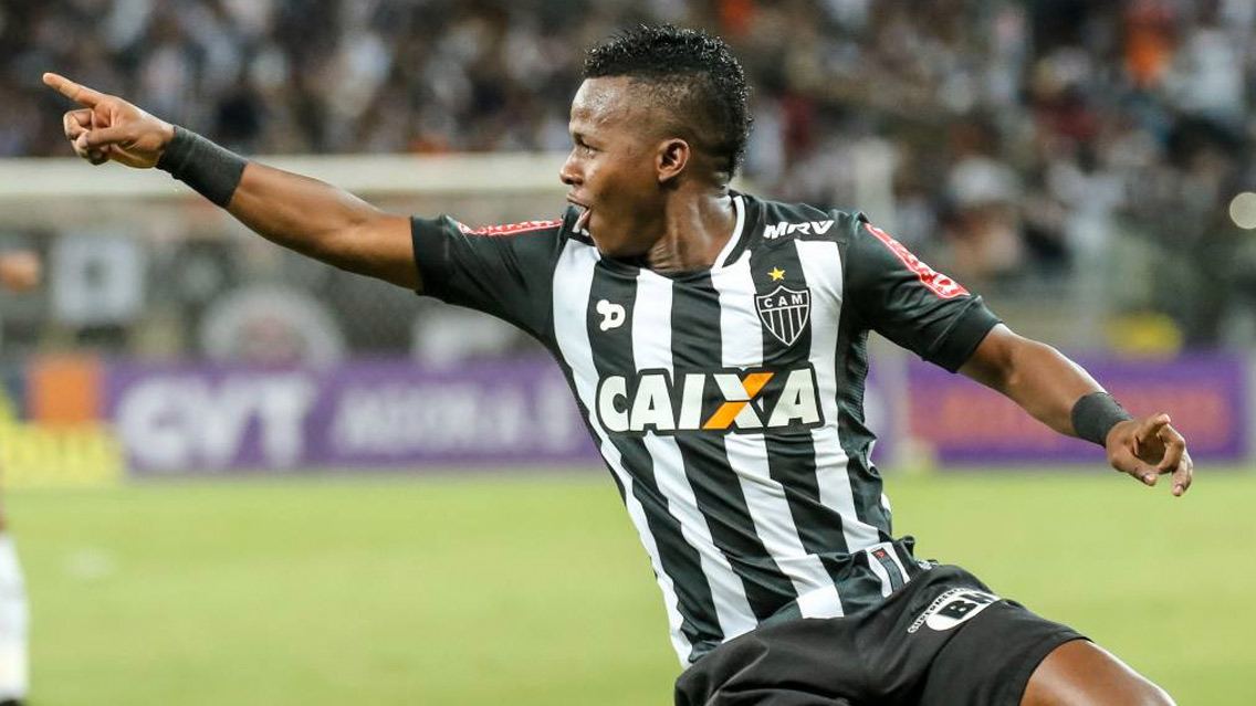 Ecuatoriano Juan Cazares sería opción para América