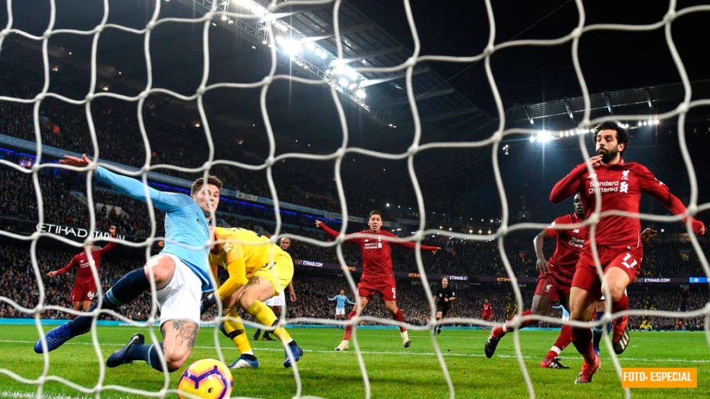 Manchester City termina con el invicto de Liverpool