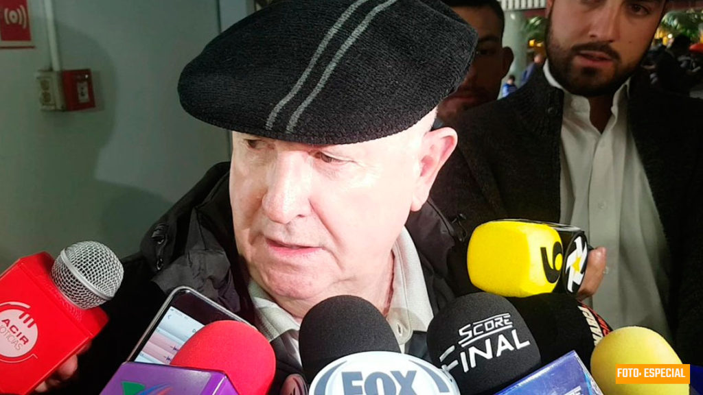 Manuel Lapuente criticó a naturalizados en el Tri