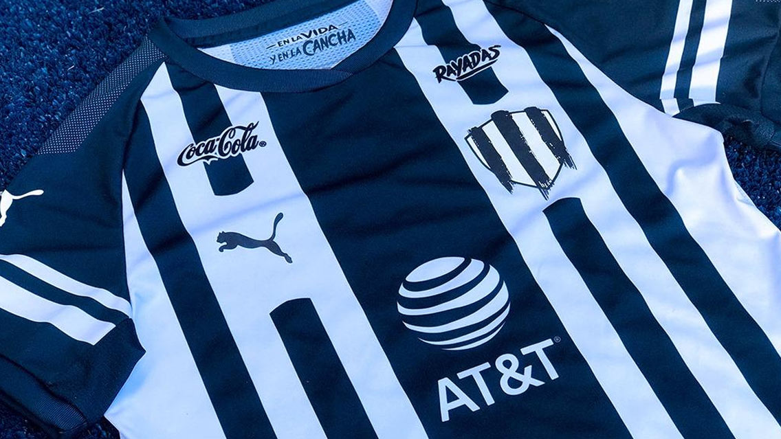 Rayadas estrenan su propia camiseta