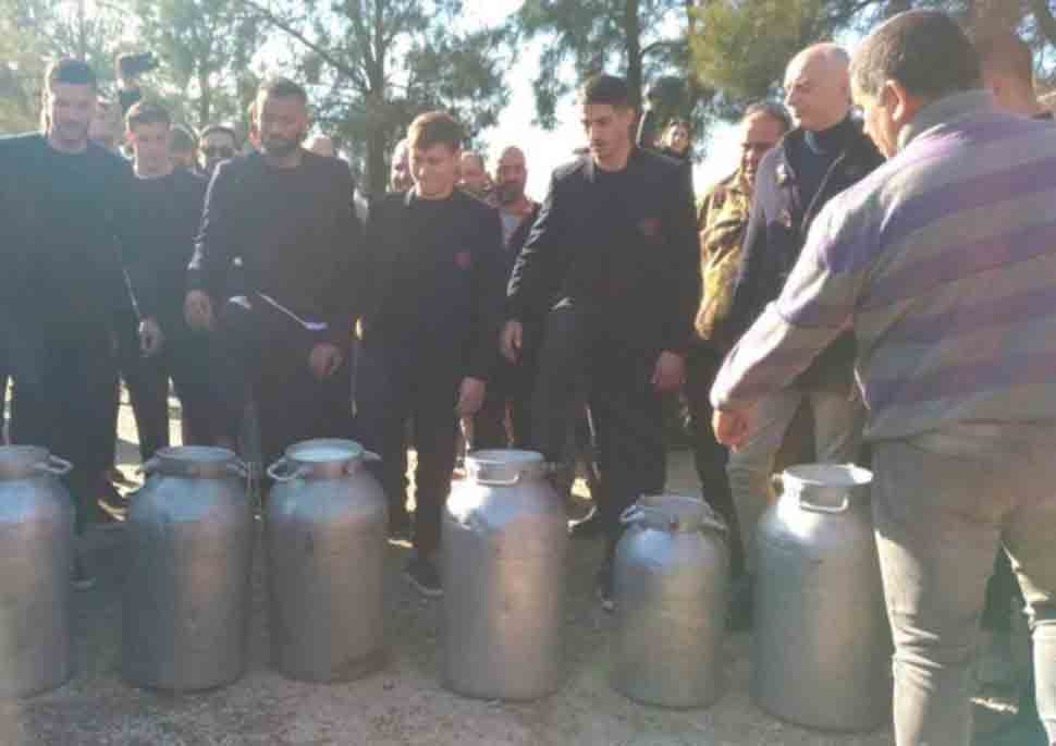 Jugadores del Cagliari se unen a protestas de agricultores