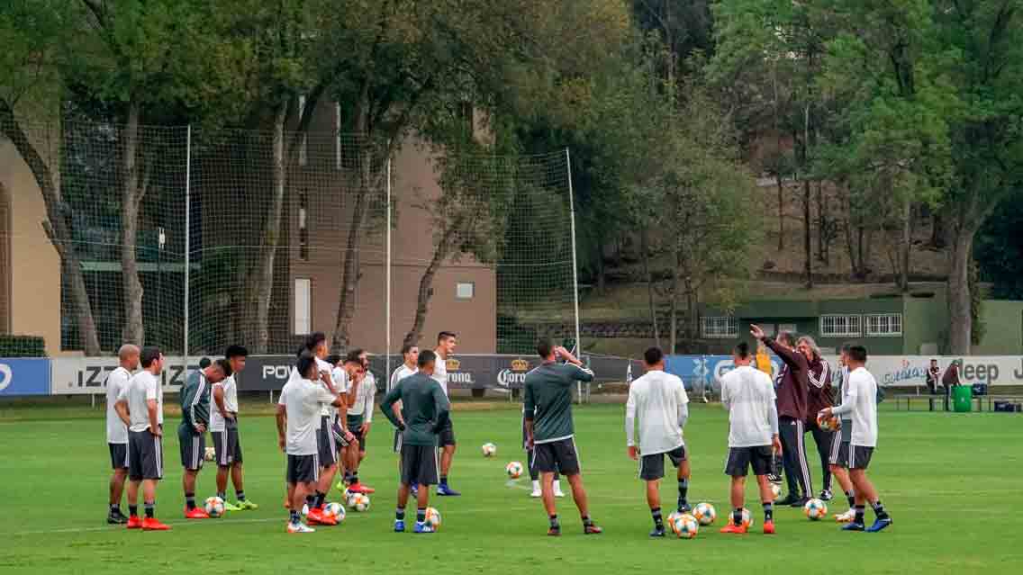 El jugador que llegó después a concentración por su cumple