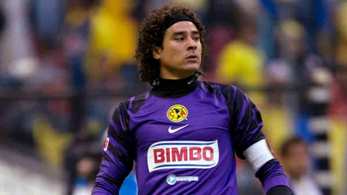 Exjugadores de América beneficiados por el reparto de gasolineras