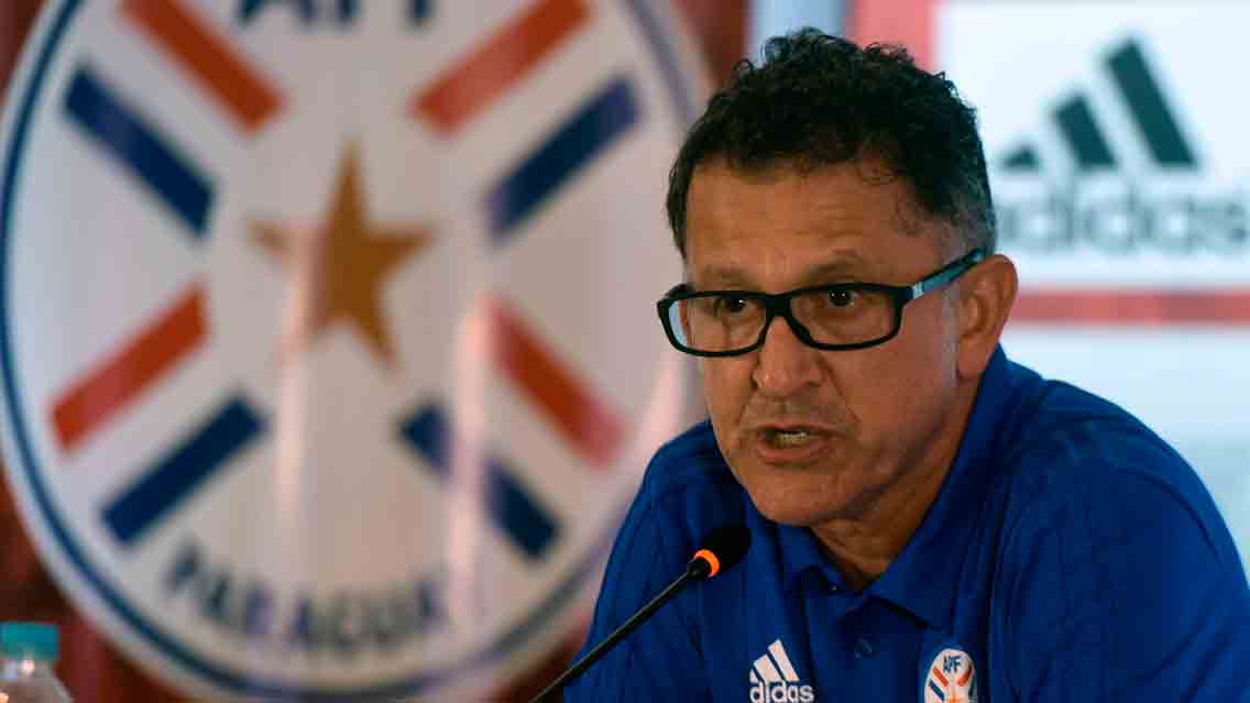 Osorio desmiente rumores sobre su renuncia con Paraguay