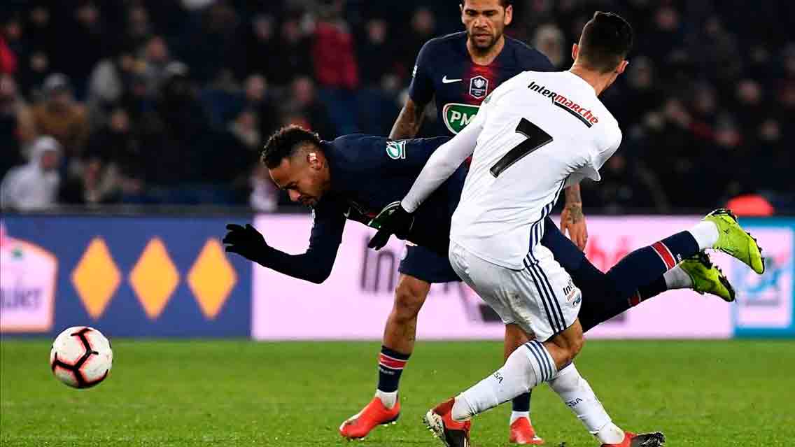 Pide PSG protección a Neymar