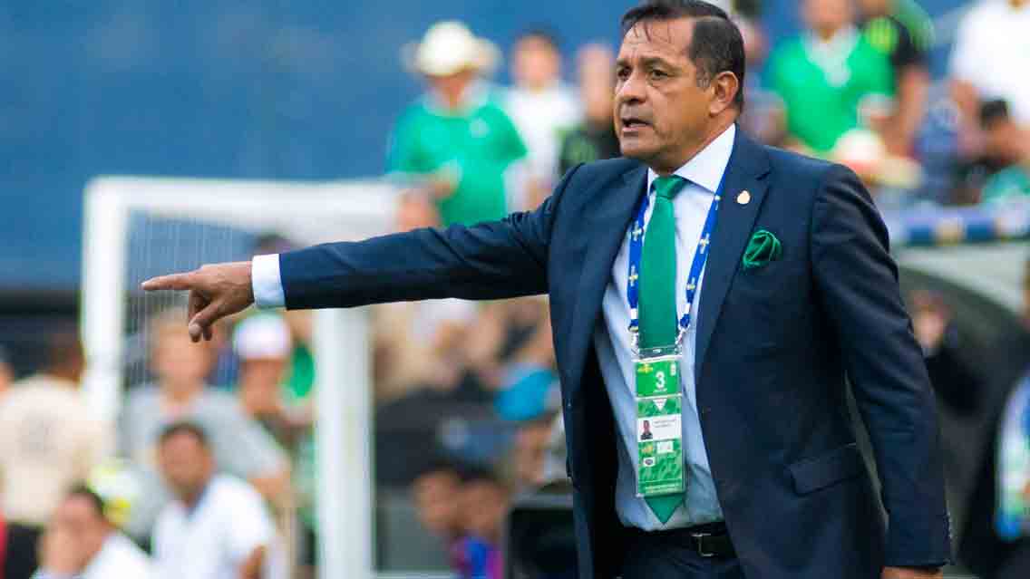 Pompilio Páez acepta mal planteamiento en el partido contra Suecia