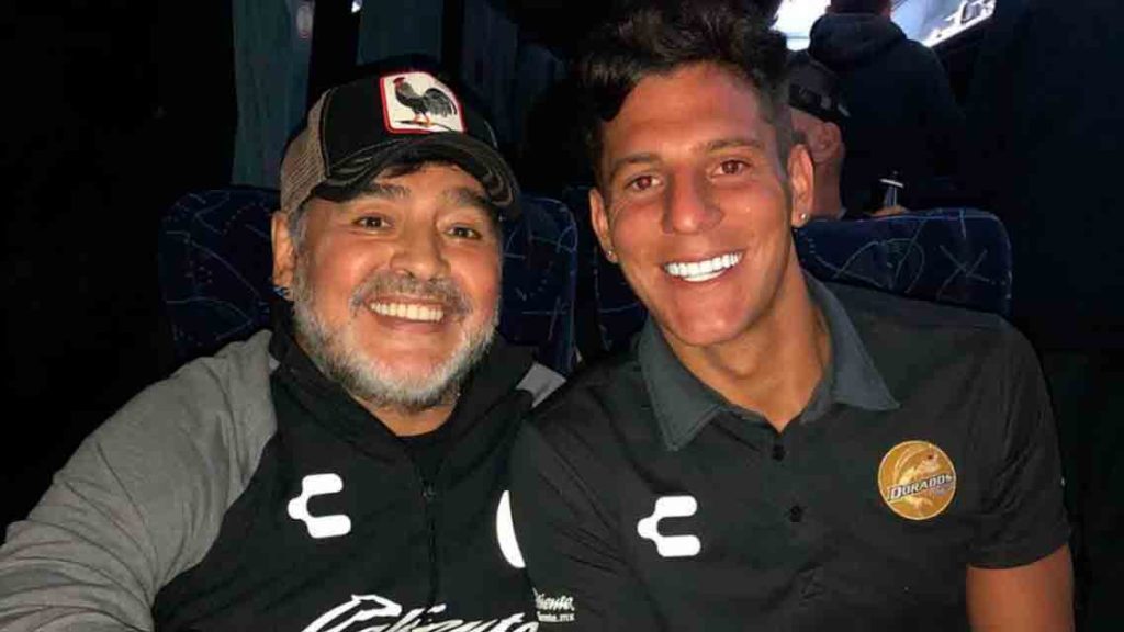 Portero de Dorados se tatuó la cara de Maradona