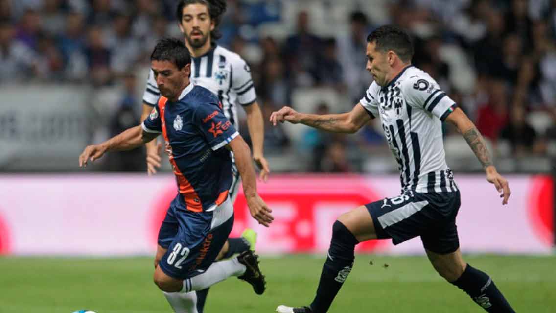 Rayados no puede con Puebla y pierde el liderato