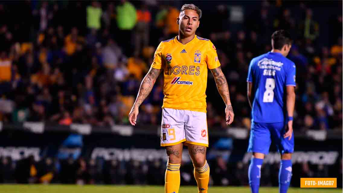 Tigres niega haber recibido oferta por Vargas