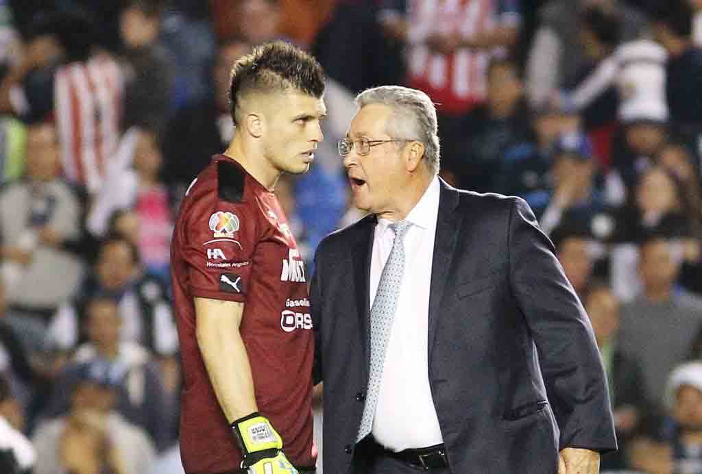 Vucetich cerca de volver a Gallos Blancos 0