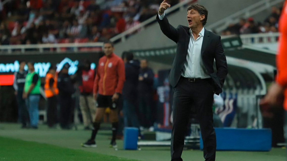 3 técnicos en la cuerda floja en la Liga MX