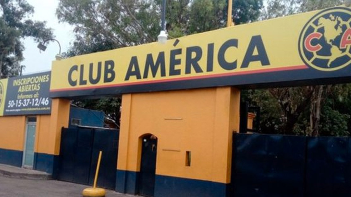 Comando roba en instalaciones del Club América
