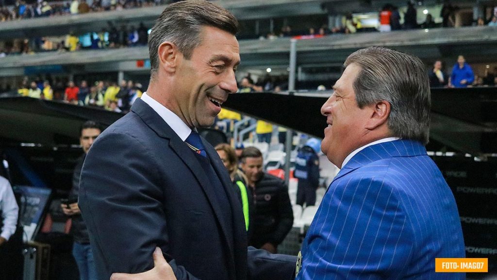 Miguel Herrera defendió a Pedro Caixinha