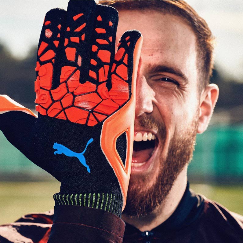 Puma firma a Jan Oblak