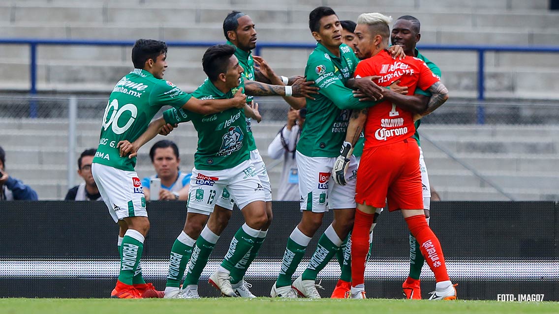Tras la victoria, Club León trollea a Saldívar